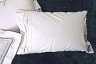 English style pillow cases.(2.5 in img).JPG (14242 bytes)